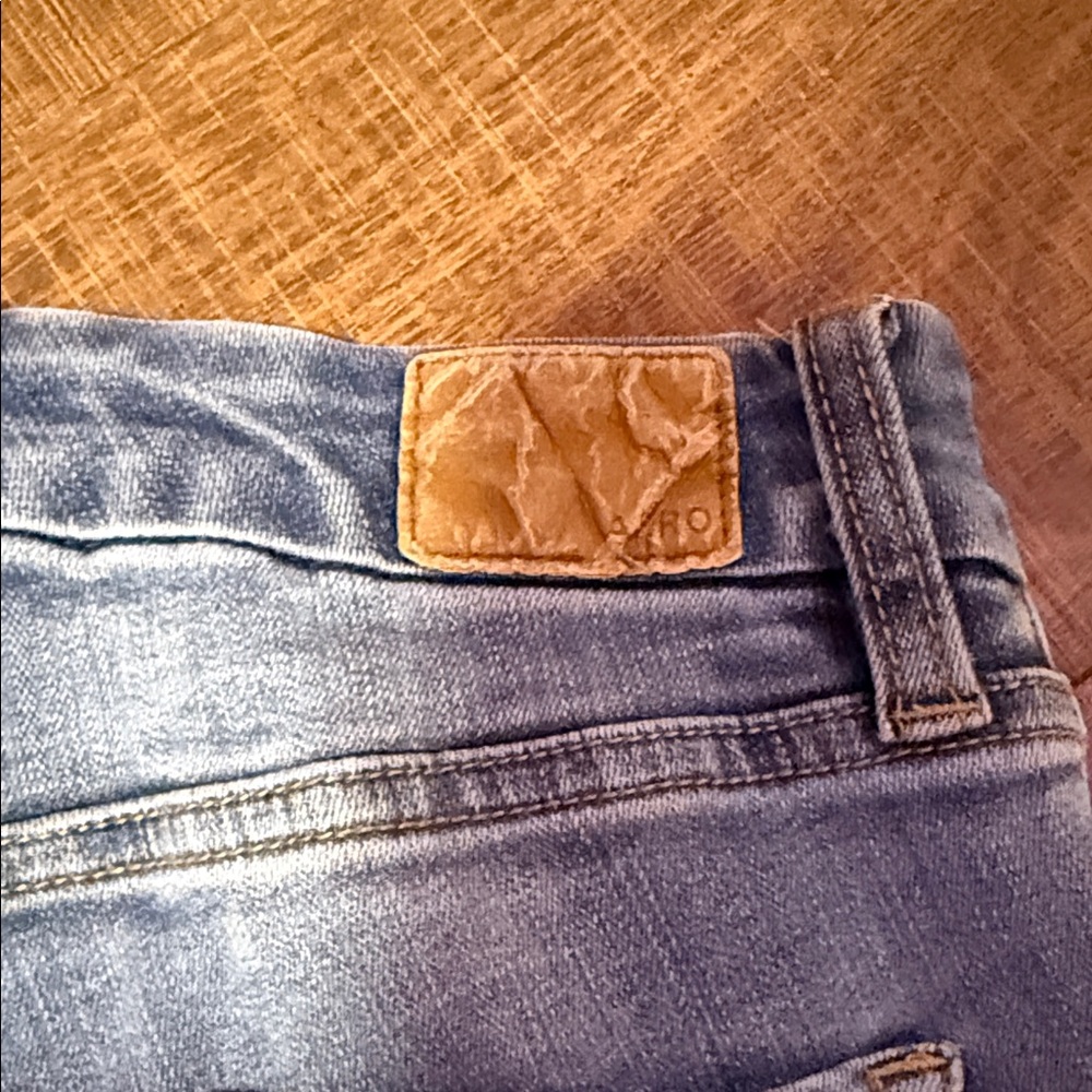 High Rise Curvy Jegging Women Jeans - Picture 4 of 4